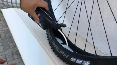 How to Install Tubeless Bike Tires